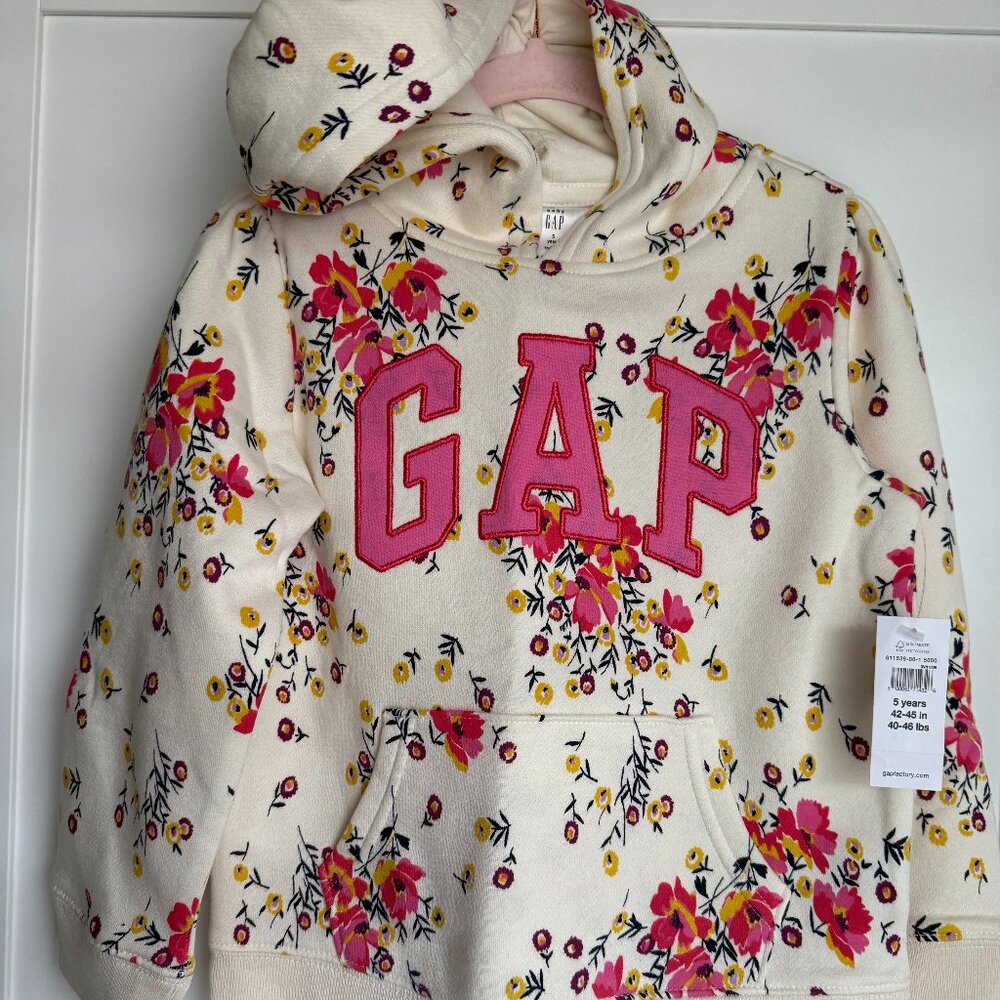 NWT Floral GAP Fleece-lined Hoodie Size 5 years